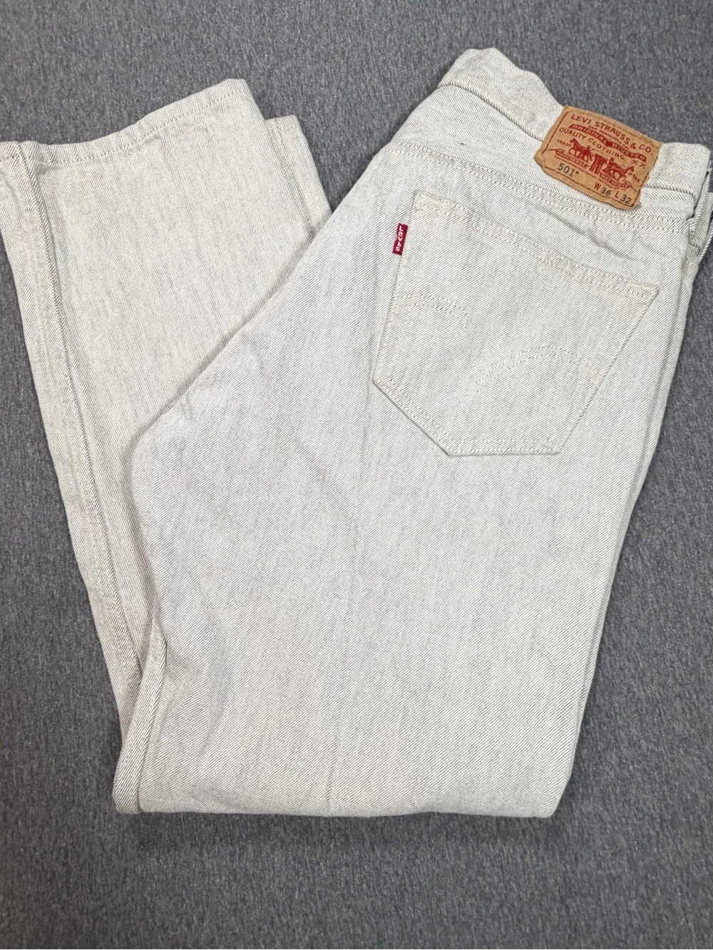 Levi's 501 Original Fit Jeans Men’s 36x32 Beige/Tan Button Fly 00501-0989